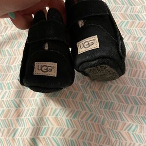 Baby ugg